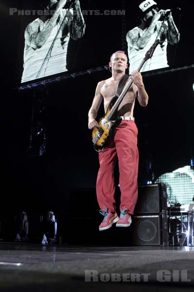 RED HOT CHILI PEPPERS - 2011-10-19 - PARIS - Bercy - 